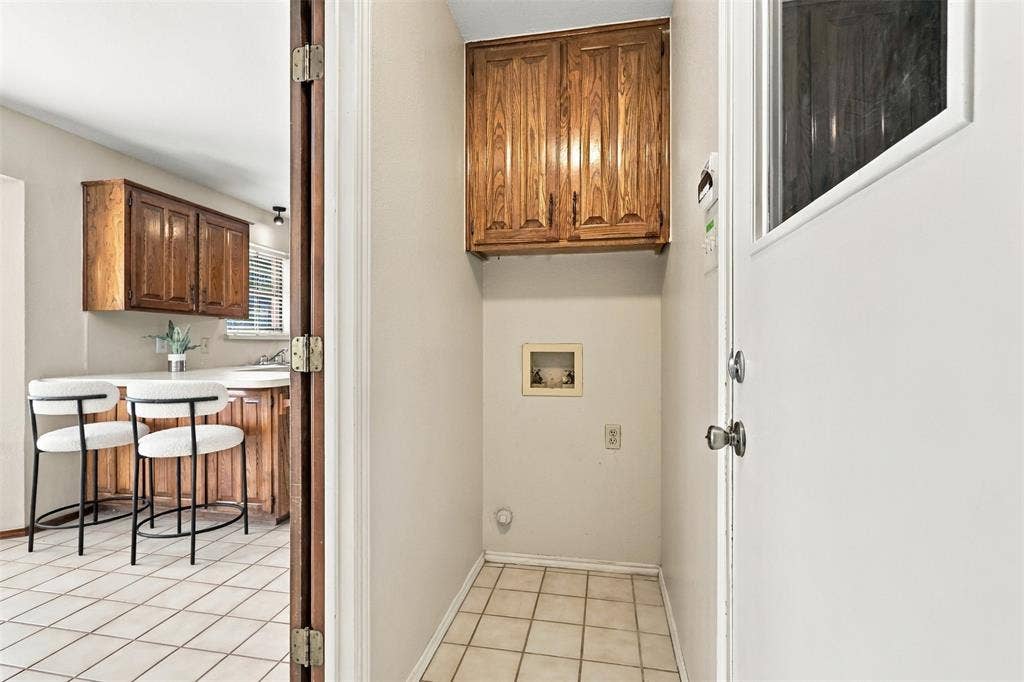 5304 Ridge Springs Court, Arlington, TX 76017