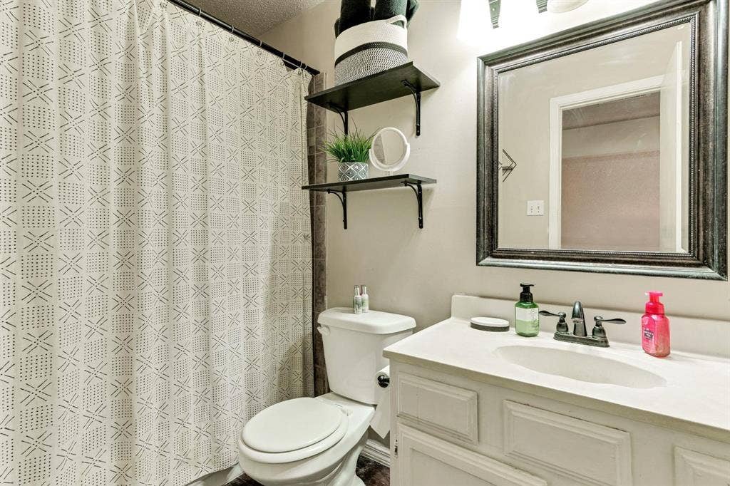 4018 Smartt Street, Rowlett, TX 75088