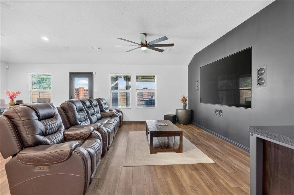 2128 Gill Star Drive, Haslet, TX 76052
