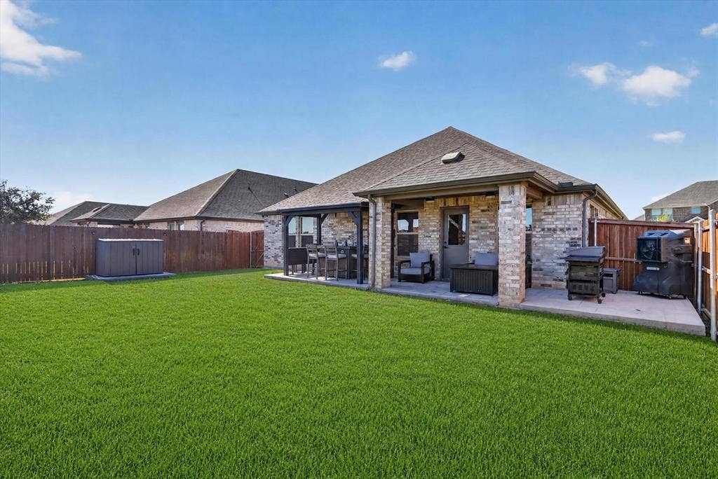 2128 Gill Star Drive, Haslet, TX 76052