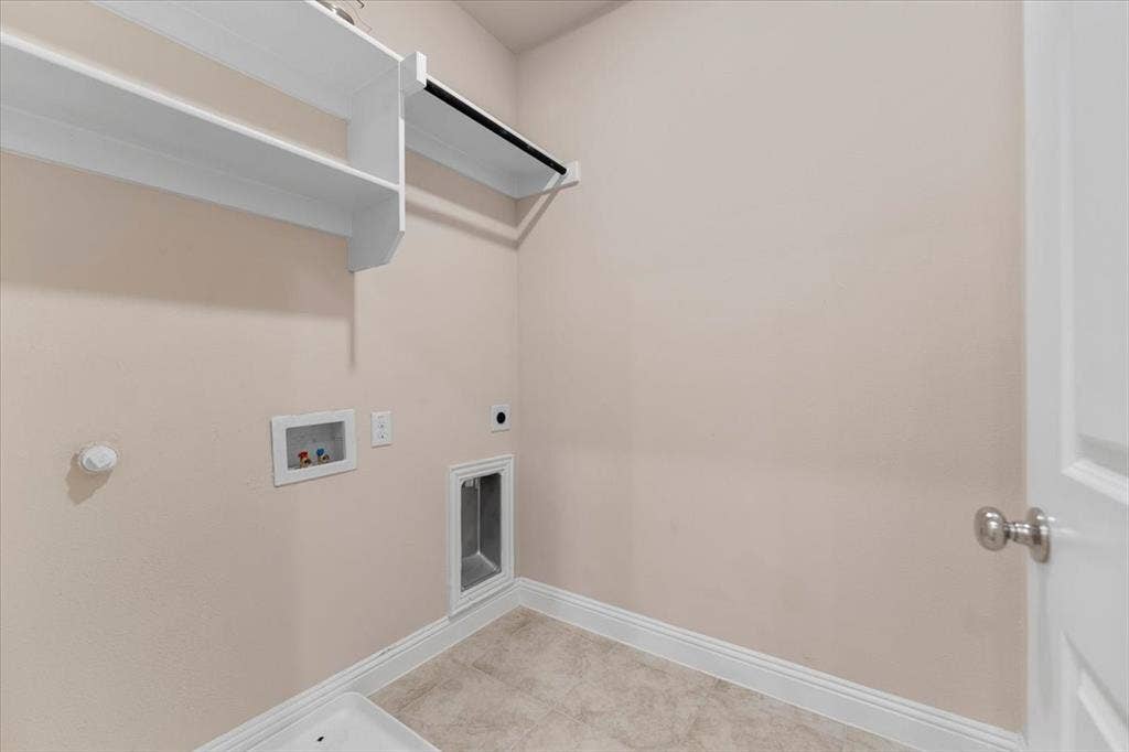 207 Congaree Road, Allen, TX 75002 207 Congaree Road, Allen, TX 75002