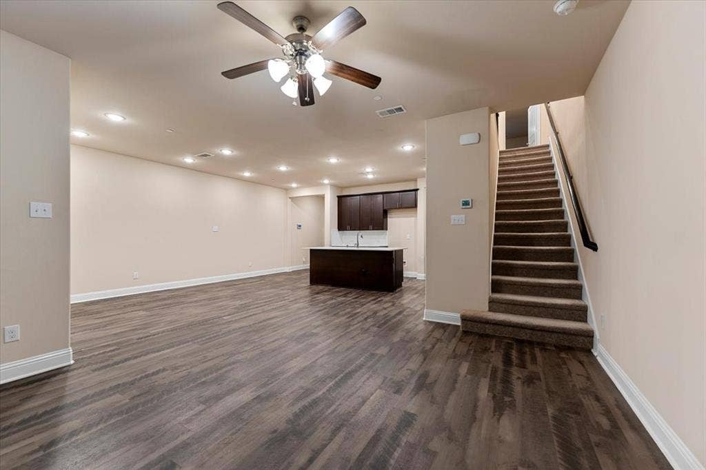 207 Congaree Road, Allen, TX 75002 207 Congaree Road, Allen, TX 75002