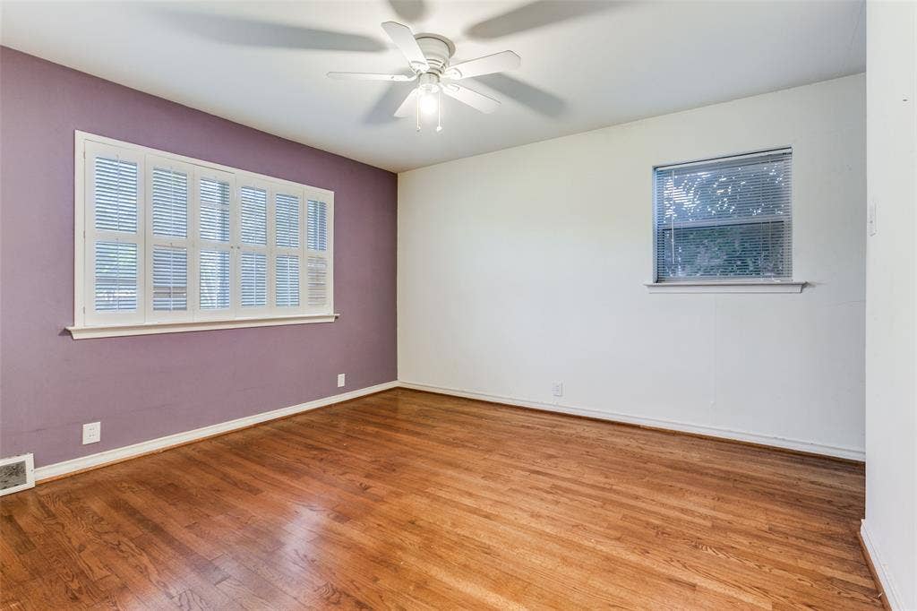 9759 Shoreview Road, Dallas, TX 75238 Beautiful hardwoods