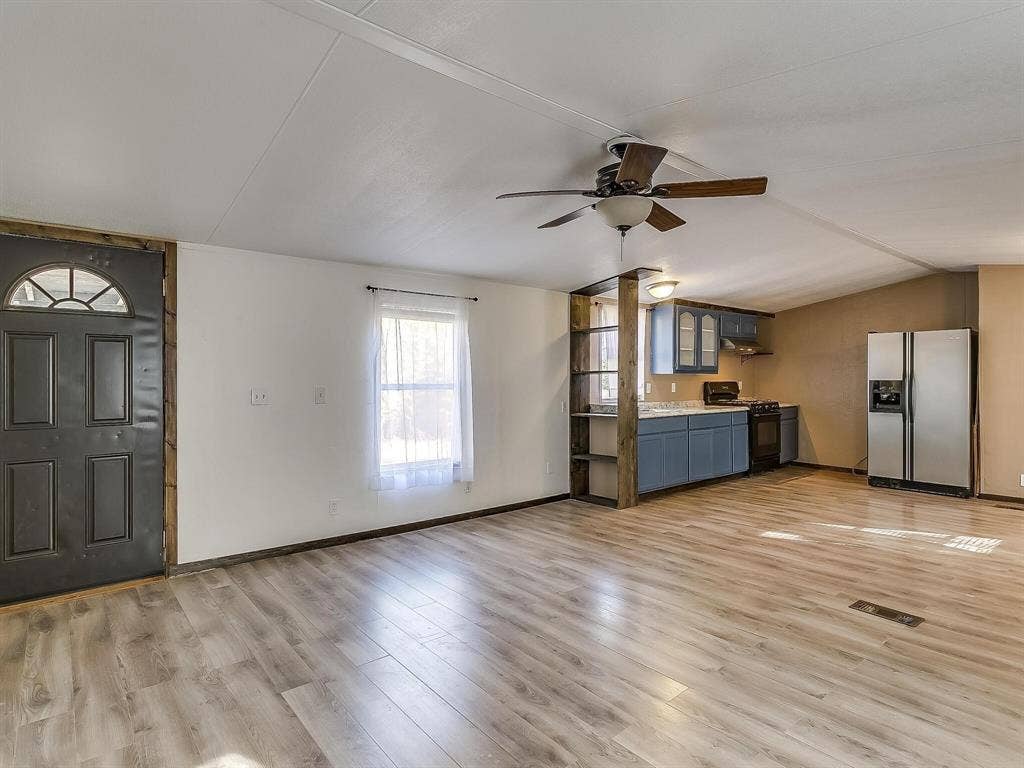 1802 Whispering Oaks Street, Burleson, TX 76028 1802 Whispering Oaks Street, Burleson, TX 76028