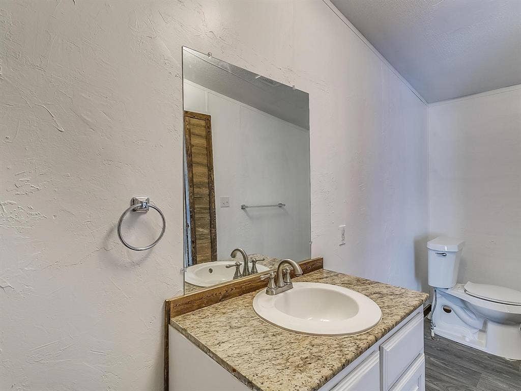 1802 Whispering Oaks Street, Burleson, TX 76028 1802 Whispering Oaks Street, Burleson, TX 76028