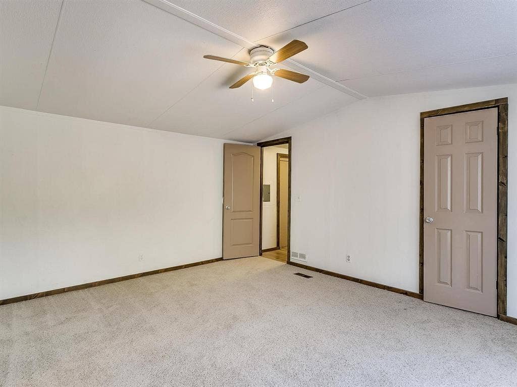 1802 Whispering Oaks Street, Burleson, TX 76028 1802 Whispering Oaks Street, Burleson, TX 76028