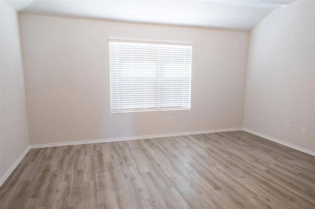 3202 Sonoma Trail, Ennis, TX 75119 3202 Sonoma Trail, Ennis, TX 75119