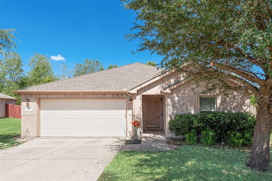 Property photo for 403 Welcome Street, Cedar Hill, TX