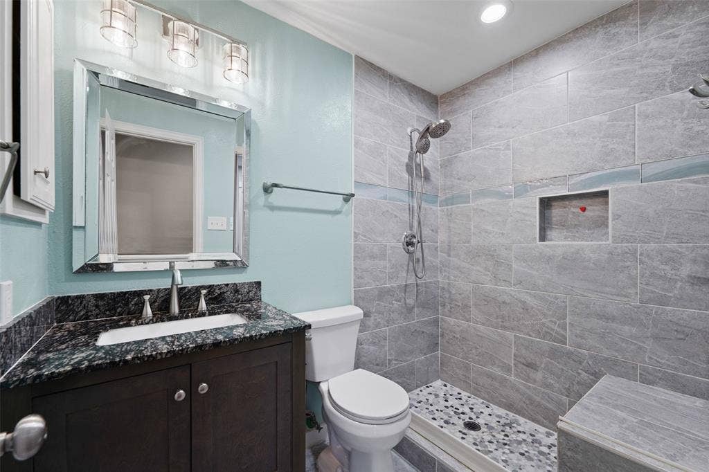 Hall Bathroom