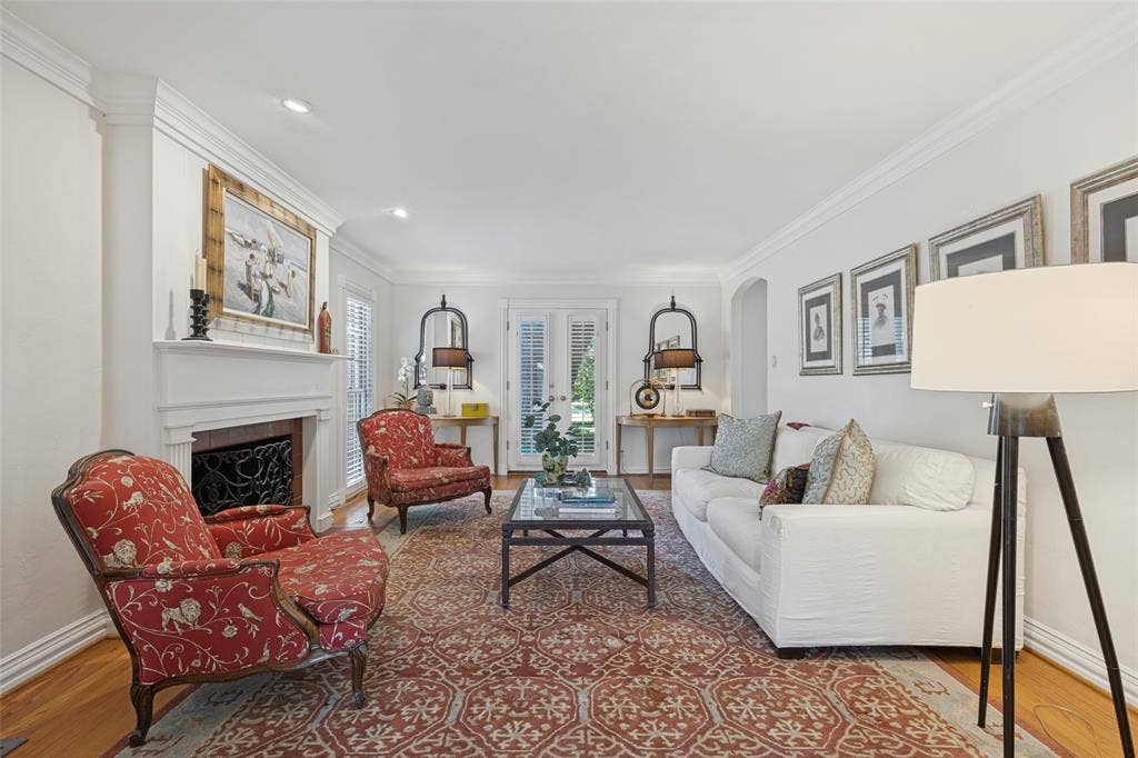5411 W University Boulevard, Dallas, TX 75209 5411 W University Boulevard, Dallas, TX 75209