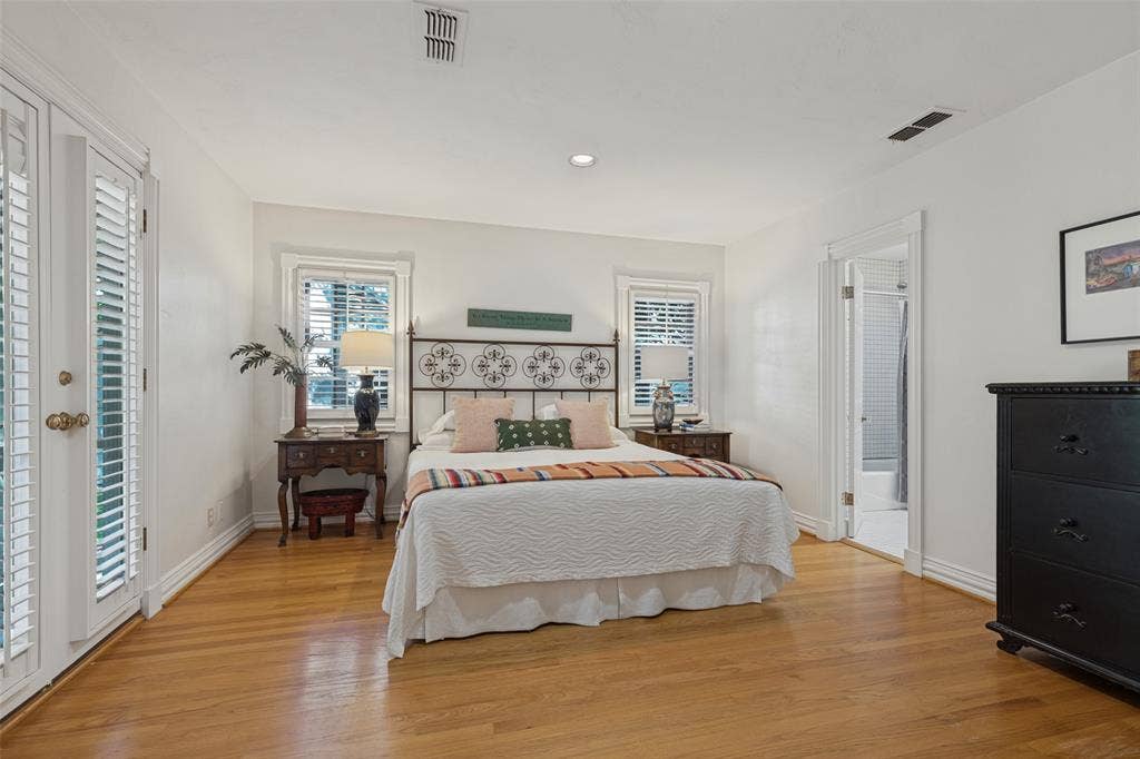 5411 W University Boulevard, Dallas, TX 75209 second bedroom