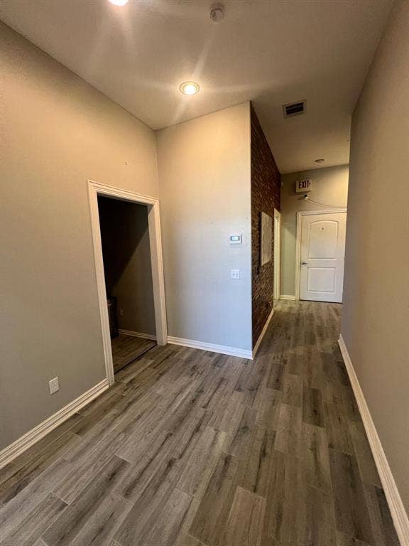 5228 VILLAGE CREEK Drive, #100, Plano, TX 75093 5228 VILLAGE CREEK Drive, #100, Plano, TX 75093