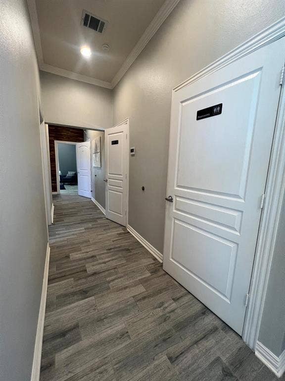 5228 VILLAGE CREEK Drive, #100, Plano, TX 75093 5228 VILLAGE CREEK Drive, #100, Plano, TX 75093