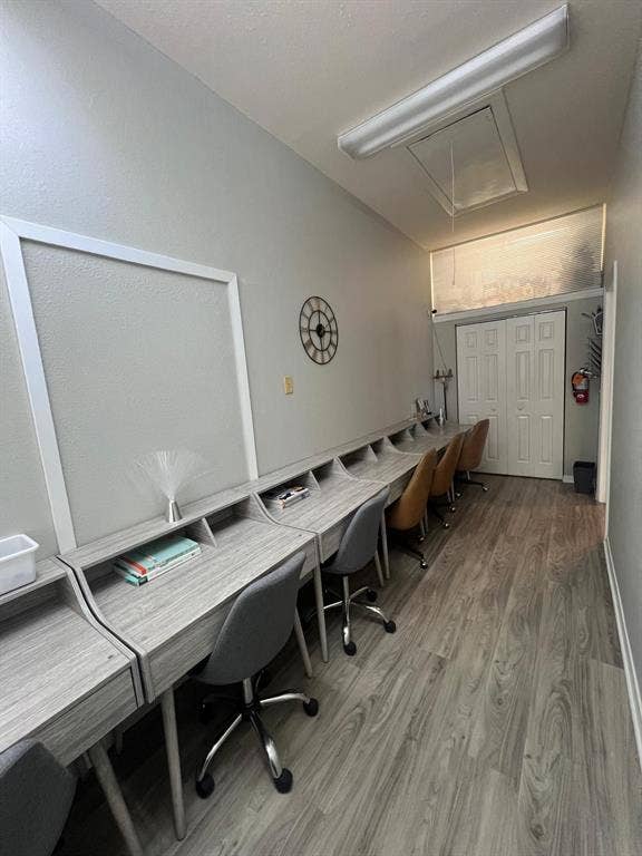 5228 VILLAGE CREEK Drive, #100, Plano, TX 75093 5228 VILLAGE CREEK Drive, #100, Plano, TX 75093