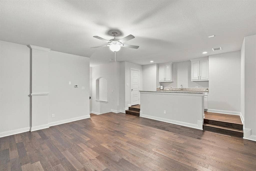 5620 Limestone Lane, Midlothian, TX 76065 Upstairs media room has a kitchenette with a sink included!