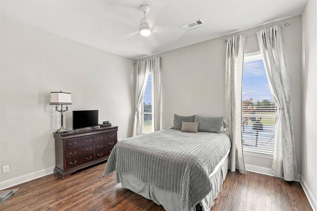 5620 Limestone Lane, Midlothian, TX 76065 Spacious bedroom overlooks the pool and back yard