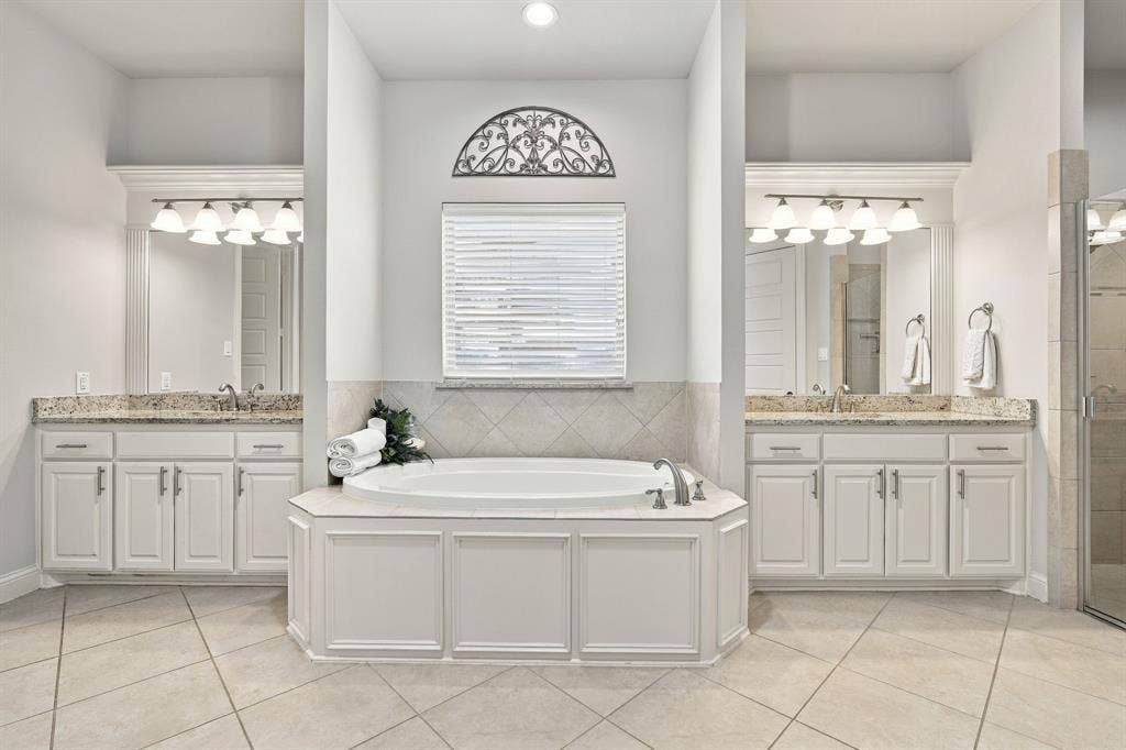 5620 Limestone Lane, Midlothian, TX 76065 Welcome to your own, personal spa!