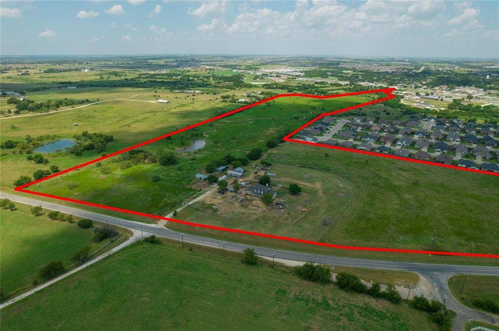 9501 B Fm 2331, Godley, TX 76044 9501 B Fm 2331, Godley, TX 76044