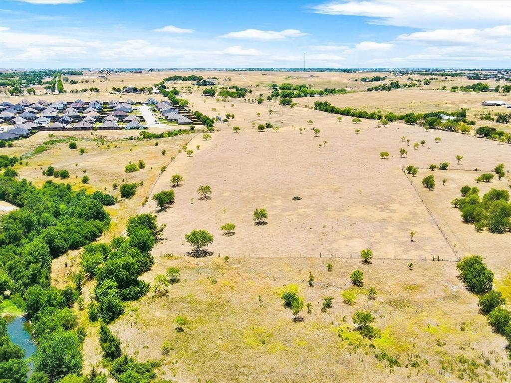 9501 B Fm 2331, Godley, TX 76044 9501 B Fm 2331, Godley, TX 76044