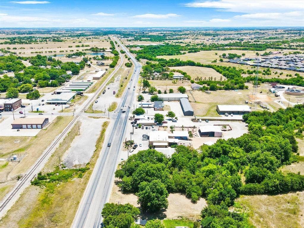9501 B Fm 2331, Godley, TX 76044 9501 B Fm 2331, Godley, TX 76044