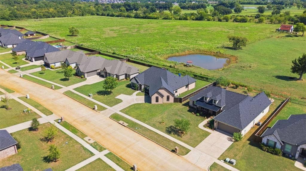 264 Heritage Way, Bullard, TX 75757