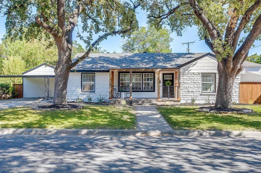 Property photo for 3504 Plymouth Avenue, Fort Worth, TX