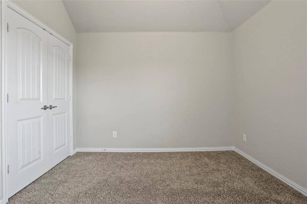 425 Rossville Drive, Midlothian, TX 76065 425 Rossville Drive, Midlothian, TX 76065