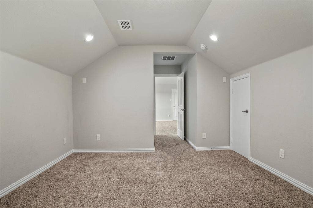 425 Rossville Drive, Midlothian, TX 76065 425 Rossville Drive, Midlothian, TX 76065