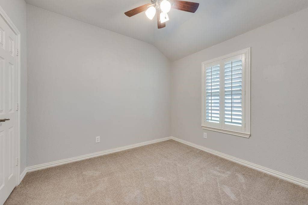 2408 Creekdale Drive, Denton, TX 76210 2408 Creekdale Drive, Denton, TX 76210