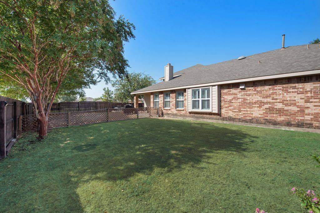 2408 Creekdale Drive, Denton, TX 76210 2408 Creekdale Drive, Denton, TX 76210