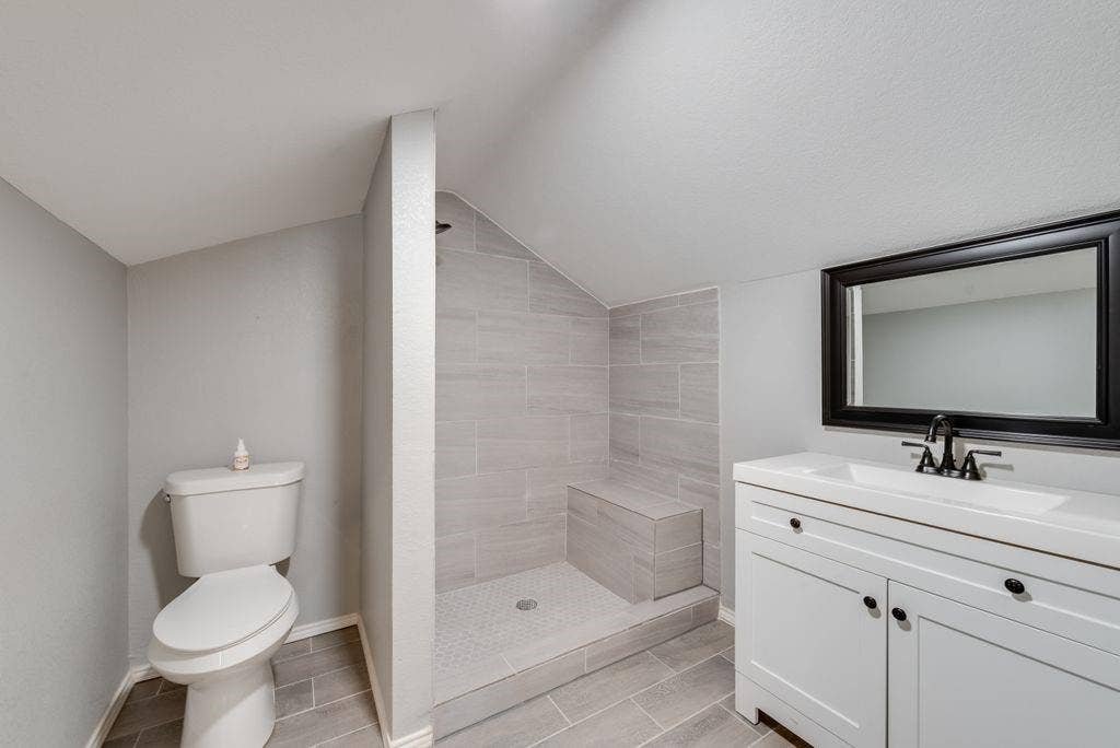 2408 Creekdale Drive, Denton, TX 76210 2408 Creekdale Drive, Denton, TX 76210