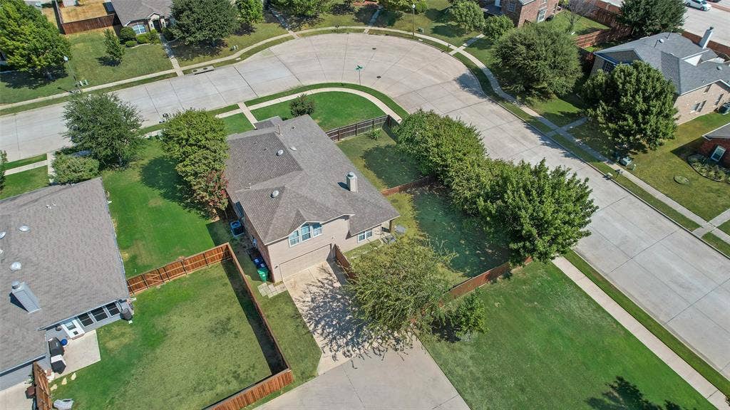 2408 Creekdale Drive, Denton, TX 76210 2408 Creekdale Drive, Denton, TX 76210