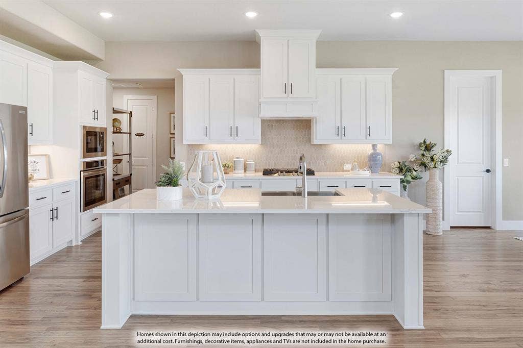 1225 Summer Grove Drive, Midlothian, TX 76065