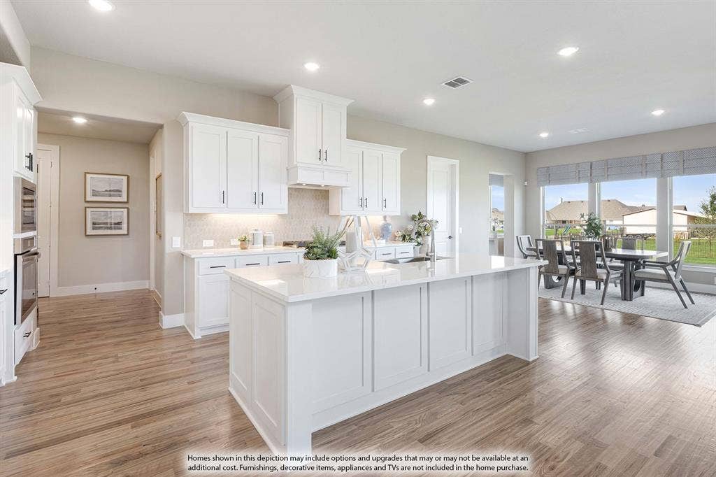 1225 Summer Grove Drive, Midlothian, TX 76065