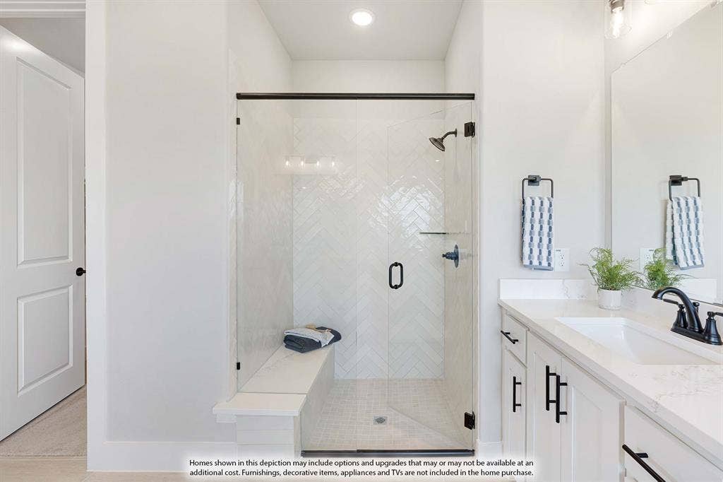 1225 Summer Grove Drive, Midlothian, TX 76065
