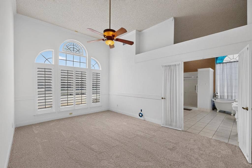 542 Clayton Street, Grand Prairie, TX 75052 542 Clayton Street, Grand Prairie, TX 75052