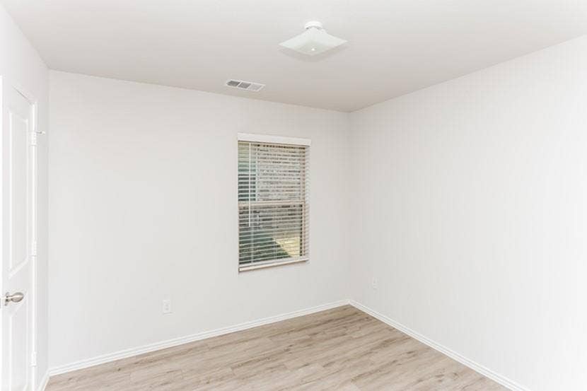 3621 Joshua Street, Ennis, TX 75119 3621 Joshua Street, Ennis, TX 75119