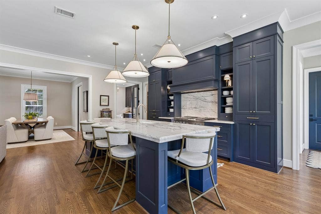 8511 Groveland Drive, Dallas, TX 75218 8511 Groveland Drive, Dallas, TX 75218