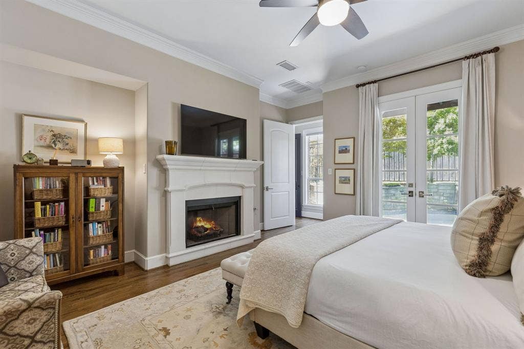 8511 Groveland Drive, Dallas, TX 75218 8511 Groveland Drive, Dallas, TX 75218
