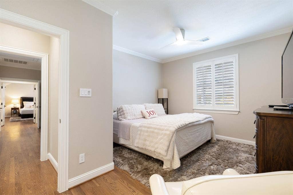 8511 Groveland Drive, Dallas, TX 75218 8511 Groveland Drive, Dallas, TX 75218