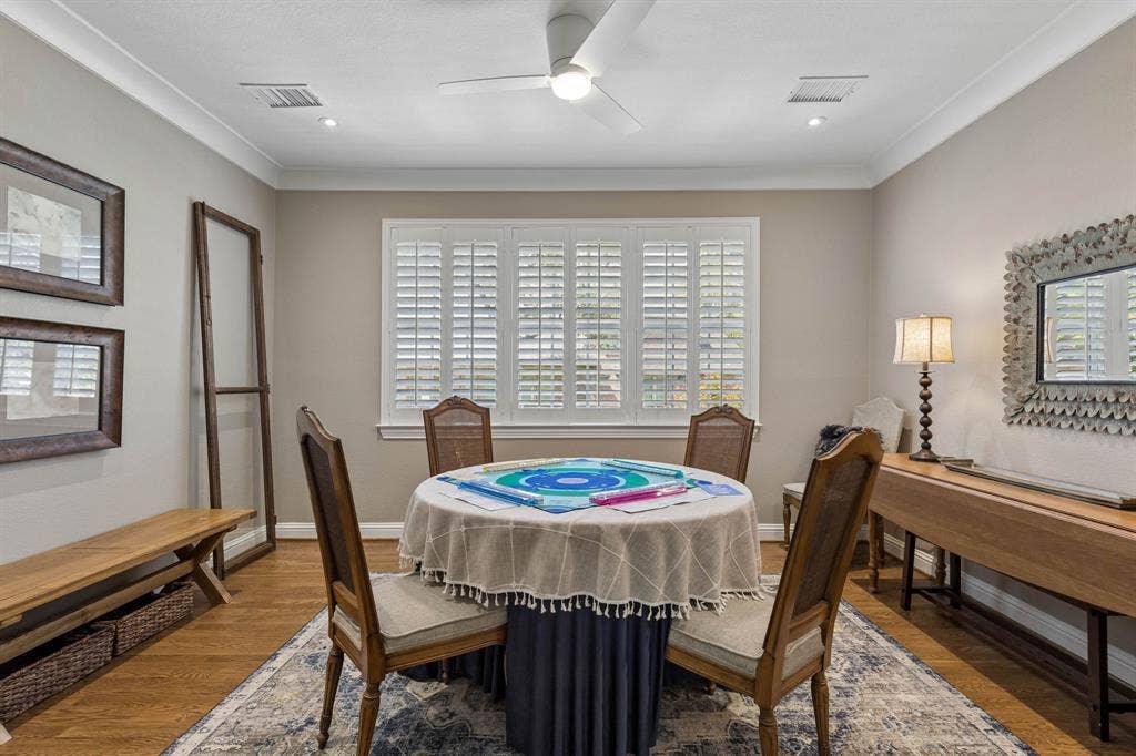 8511 Groveland Drive, Dallas, TX 75218 8511 Groveland Drive, Dallas, TX 75218