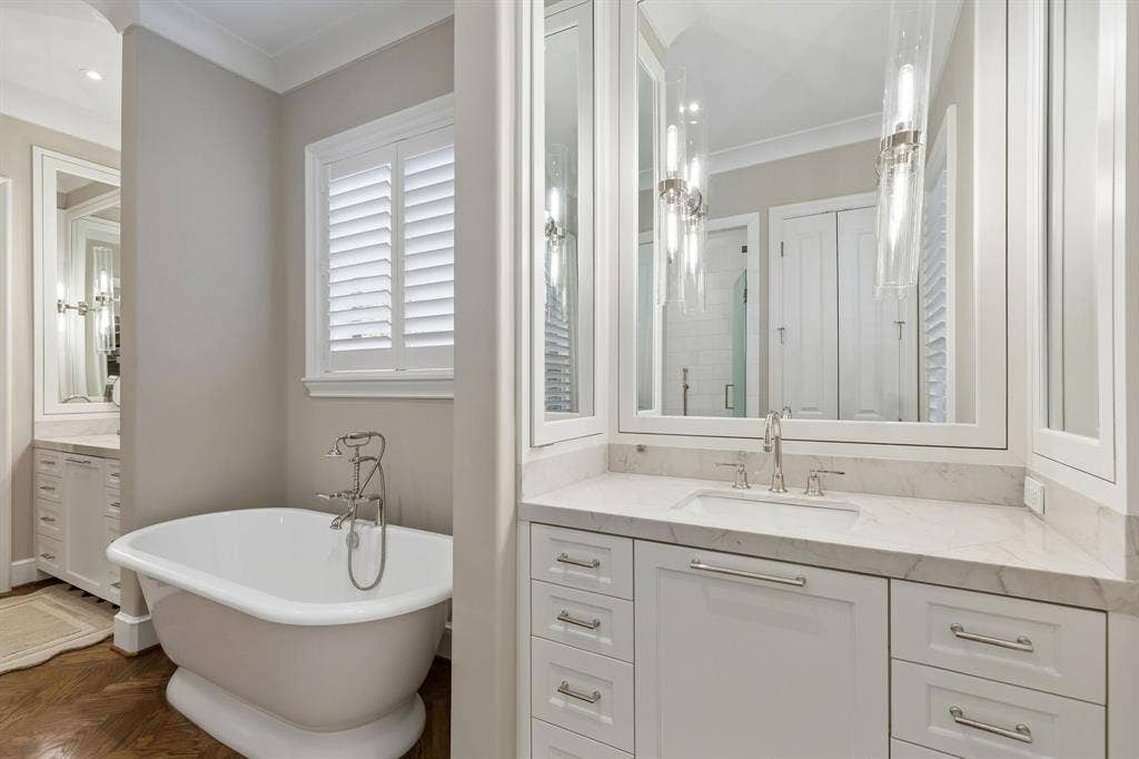 8511 Groveland Drive, Dallas, TX 75218 8511 Groveland Drive, Dallas, TX 75218