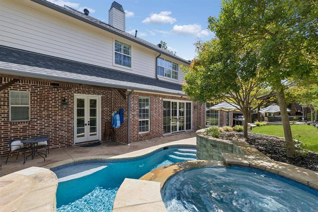 8511 Groveland Drive, Dallas, TX 75218 8511 Groveland Drive, Dallas, TX 75218