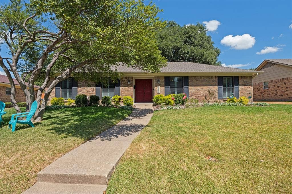 906 Loganwood Avenue, Richardson, TX 75080 906 Loganwood Avenue, Richardson, TX 75080