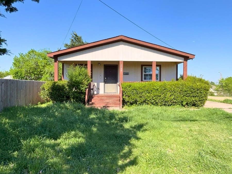 Property photo for 2511 Kavasar Drive, Dallas, TX