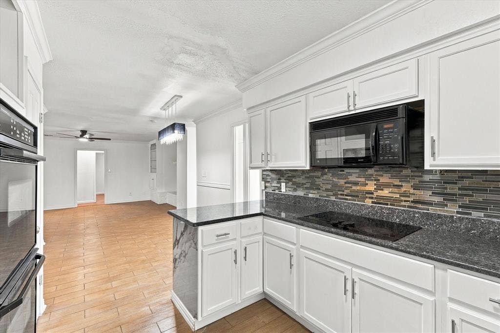 6408 Chapman Drive, Greenville, TX 75402