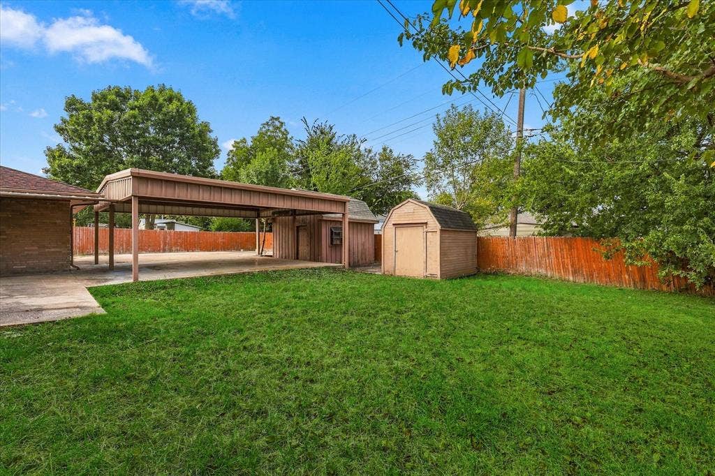 6408 Chapman Drive, Greenville, TX 75402