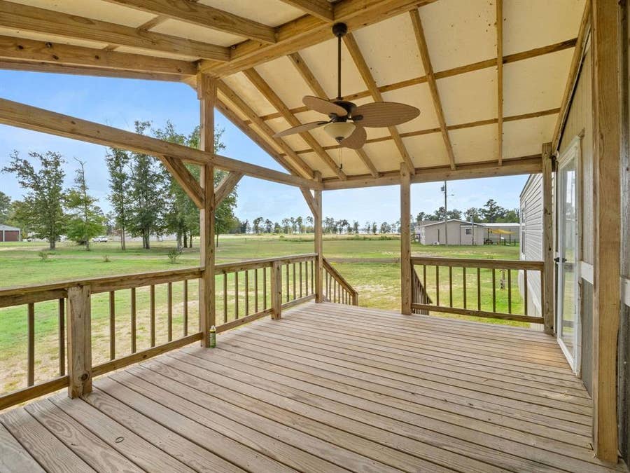 Property photo for 380 Valerie Lane, Zwolle, LA