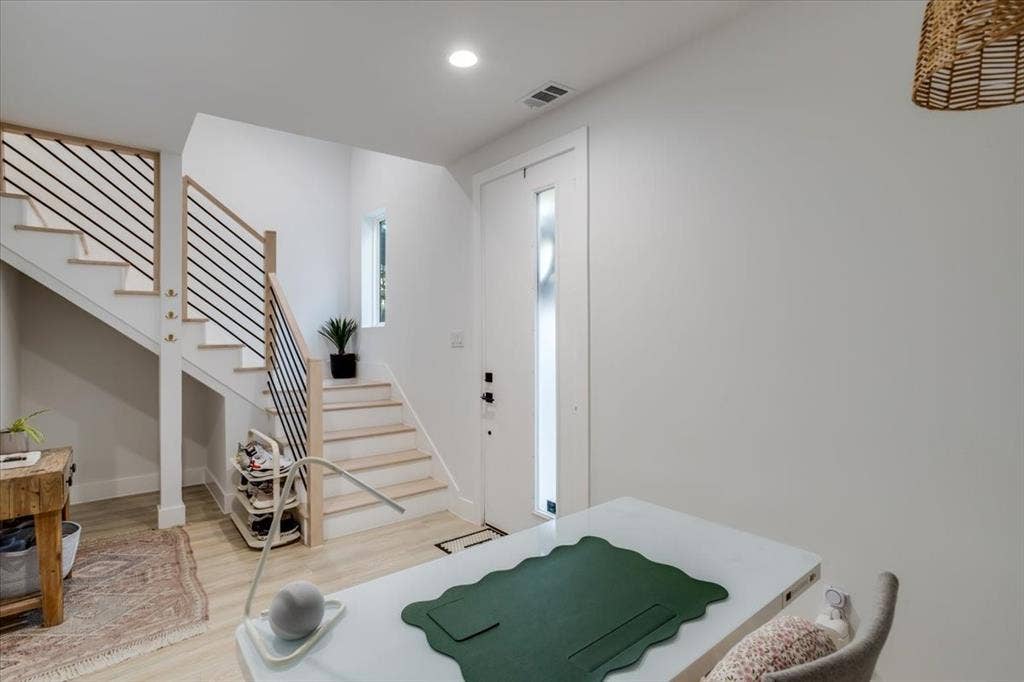 2038 N Prairie Avenue, #104, Dallas, TX 75204 2038 N Prairie Avenue, #104, Dallas, TX 75204