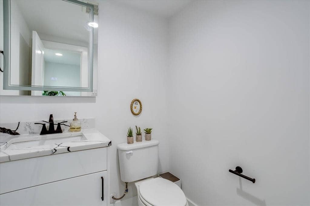 2038 N Prairie Avenue, #104, Dallas, TX 75204 2038 N Prairie Avenue, #104, Dallas, TX 75204